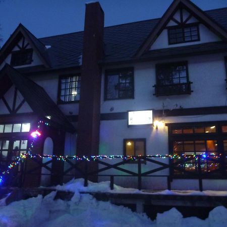 Mt Hakuba Backpackers Hostel Bagian luar foto