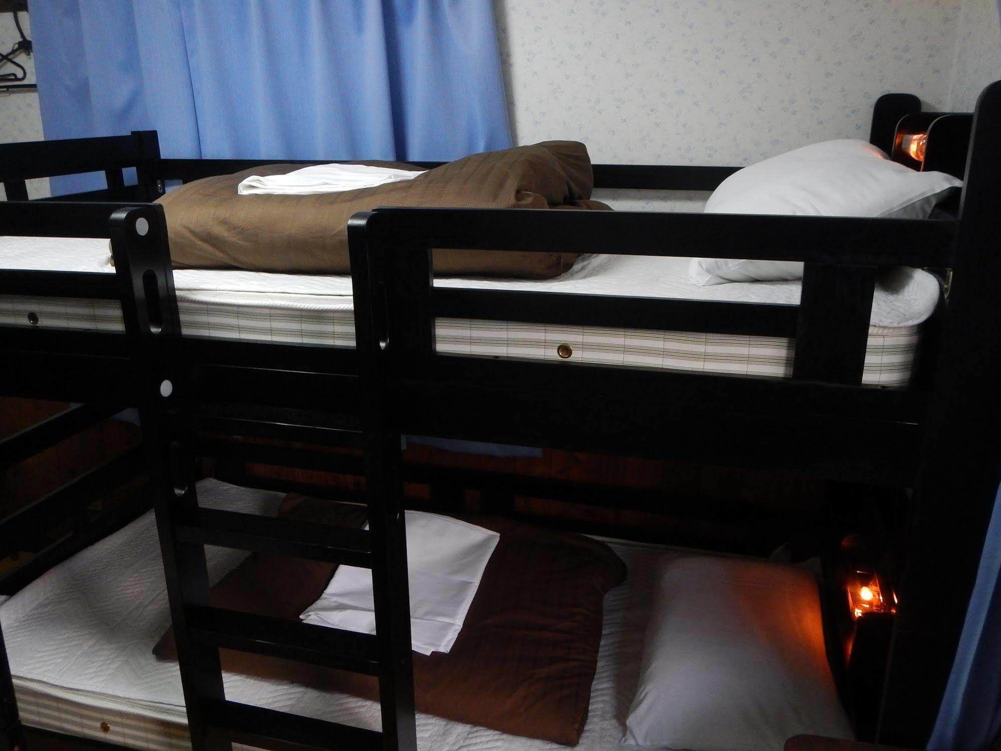Mt Hakuba Backpackers Hostel Bagian luar foto